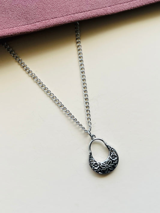 Silver Veil Necklace - Moonlit